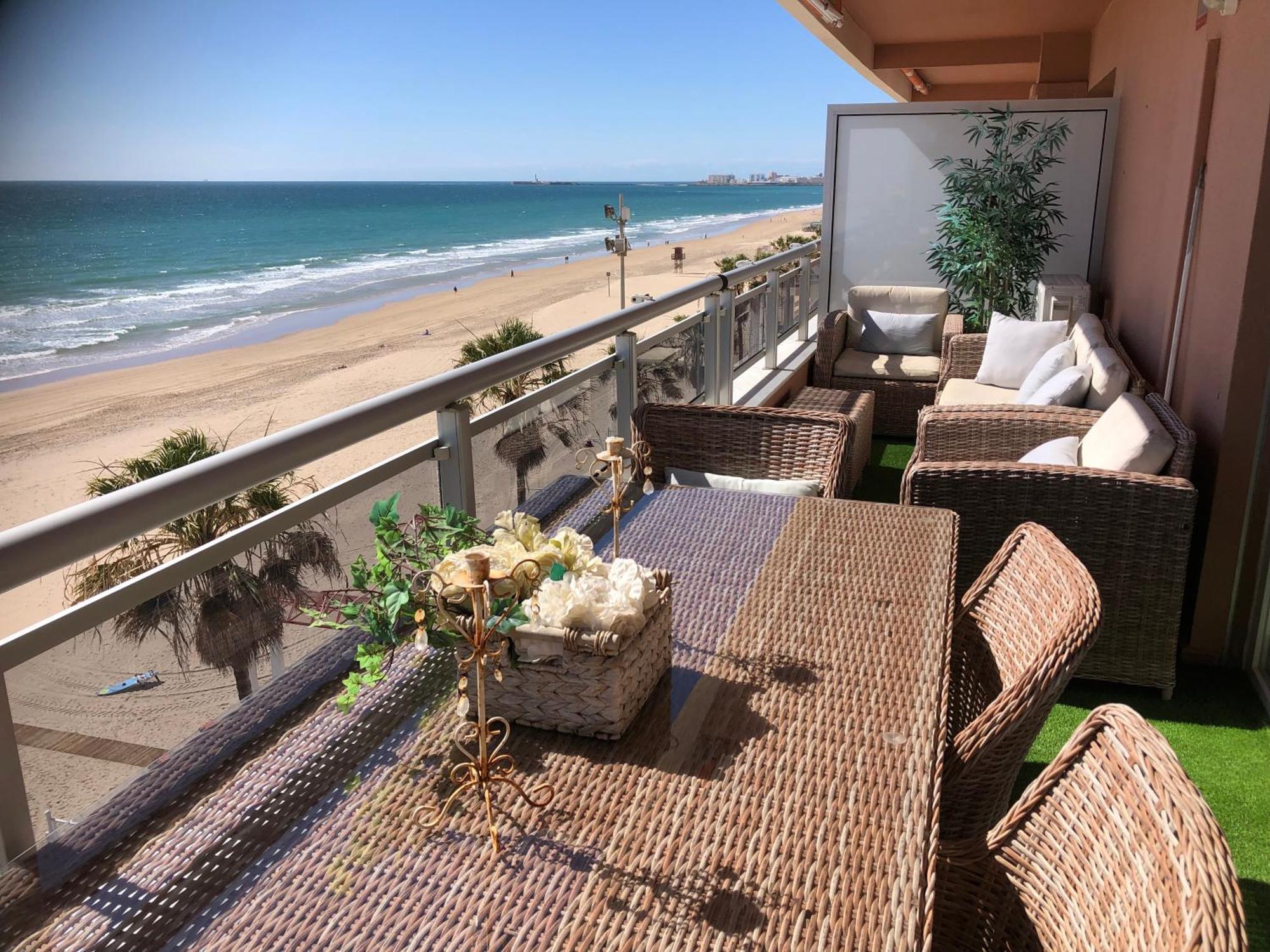 Appartement Luxury Oceanfront Triplex In Cadix Extérieur photo